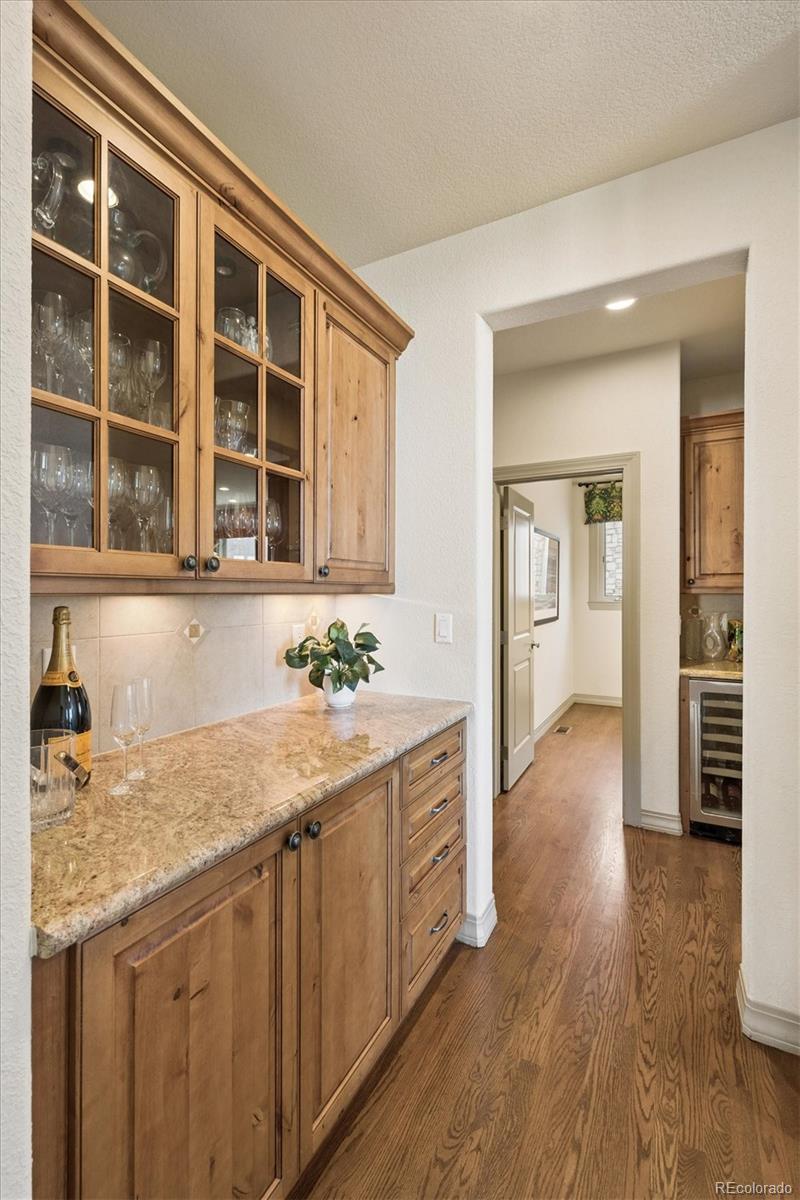 MLS Image #6 for 6893 s netherland way,aurora, Colorado