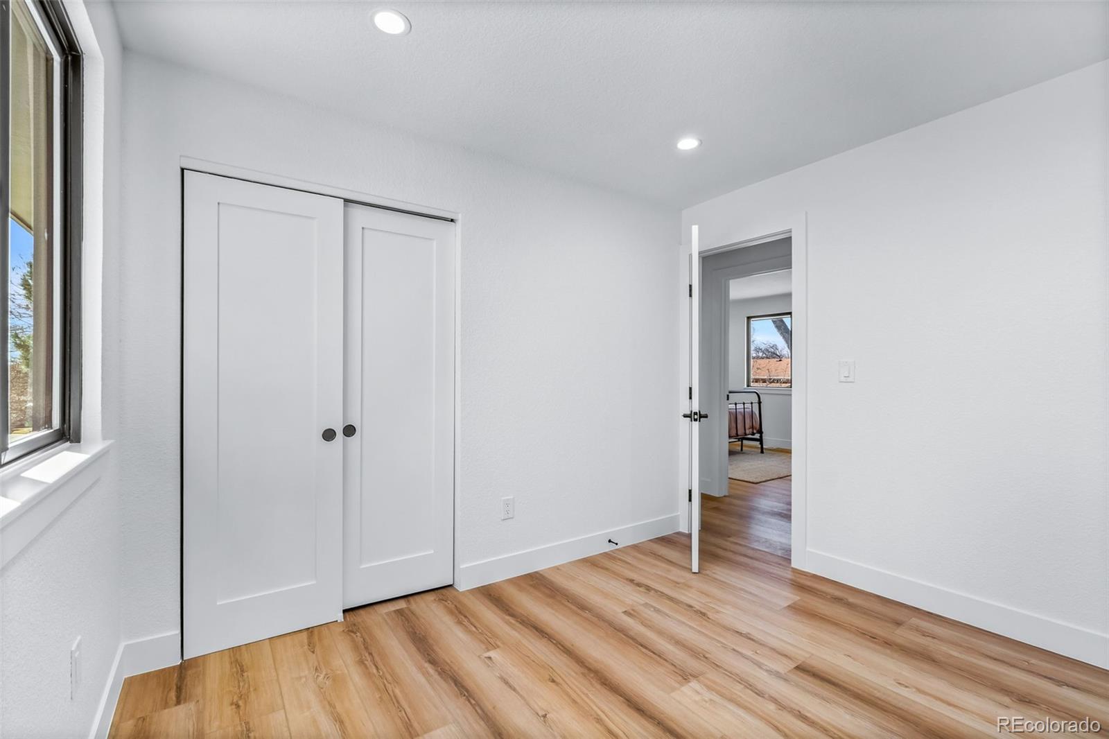 MLS Image #14 for 8243  everett way,arvada, Colorado