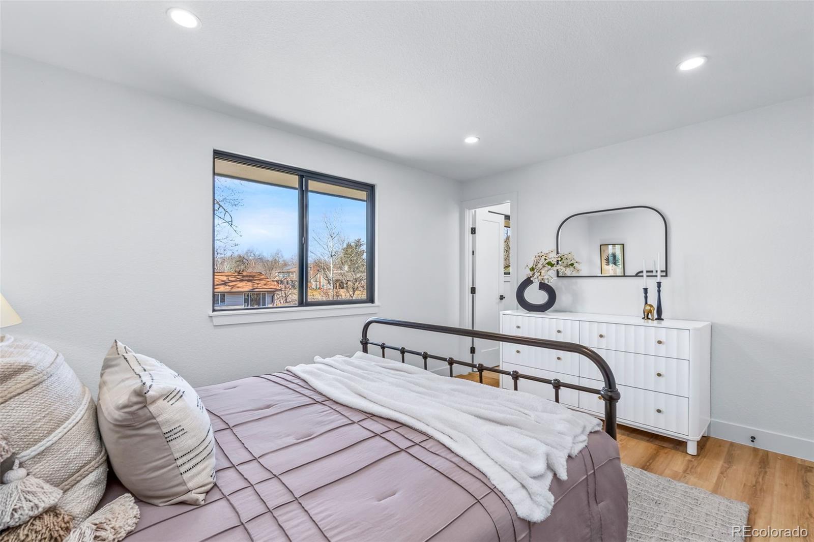 MLS Image #18 for 8243  everett way,arvada, Colorado
