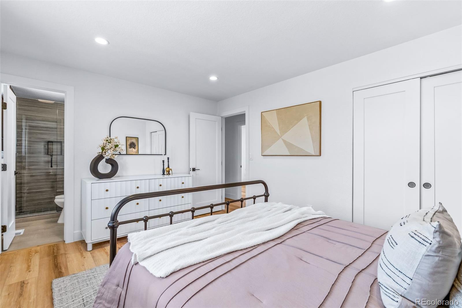 MLS Image #19 for 8243  everett way,arvada, Colorado