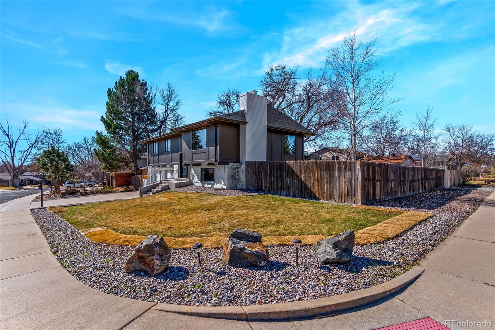 MLS Image #2 for 8243  everett way,arvada, Colorado