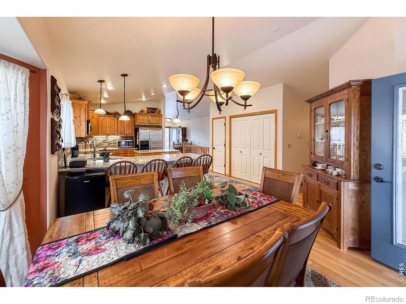MLS Image #14 for 625  torreys peak lane,berthoud, Colorado
