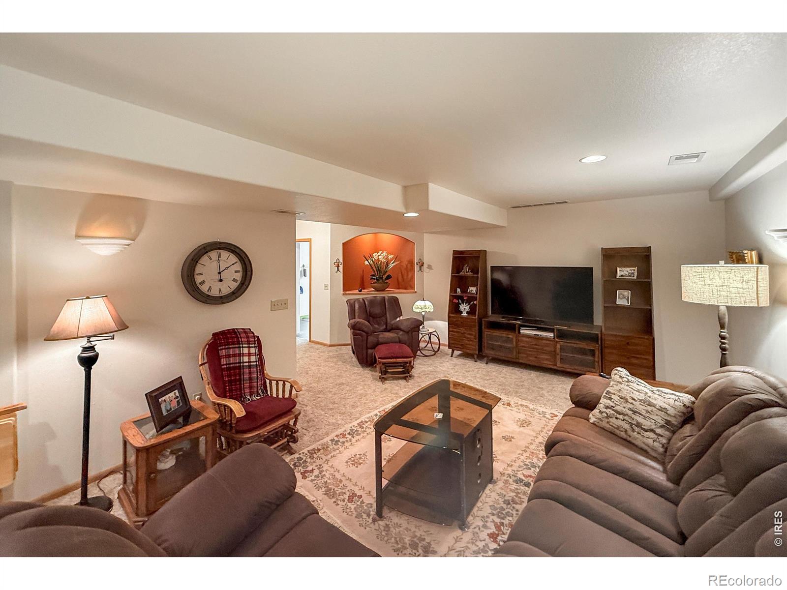 MLS Image #24 for 625  torreys peak lane,berthoud, Colorado
