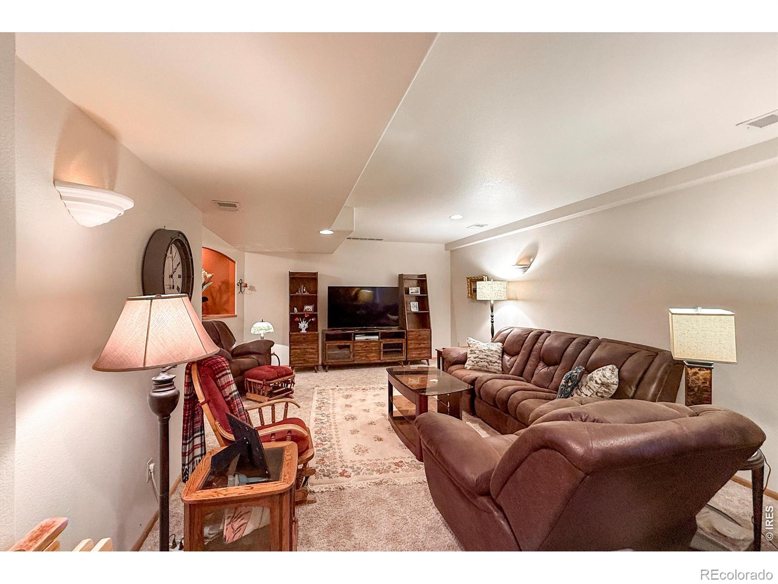 MLS Image #25 for 625  torreys peak lane,berthoud, Colorado