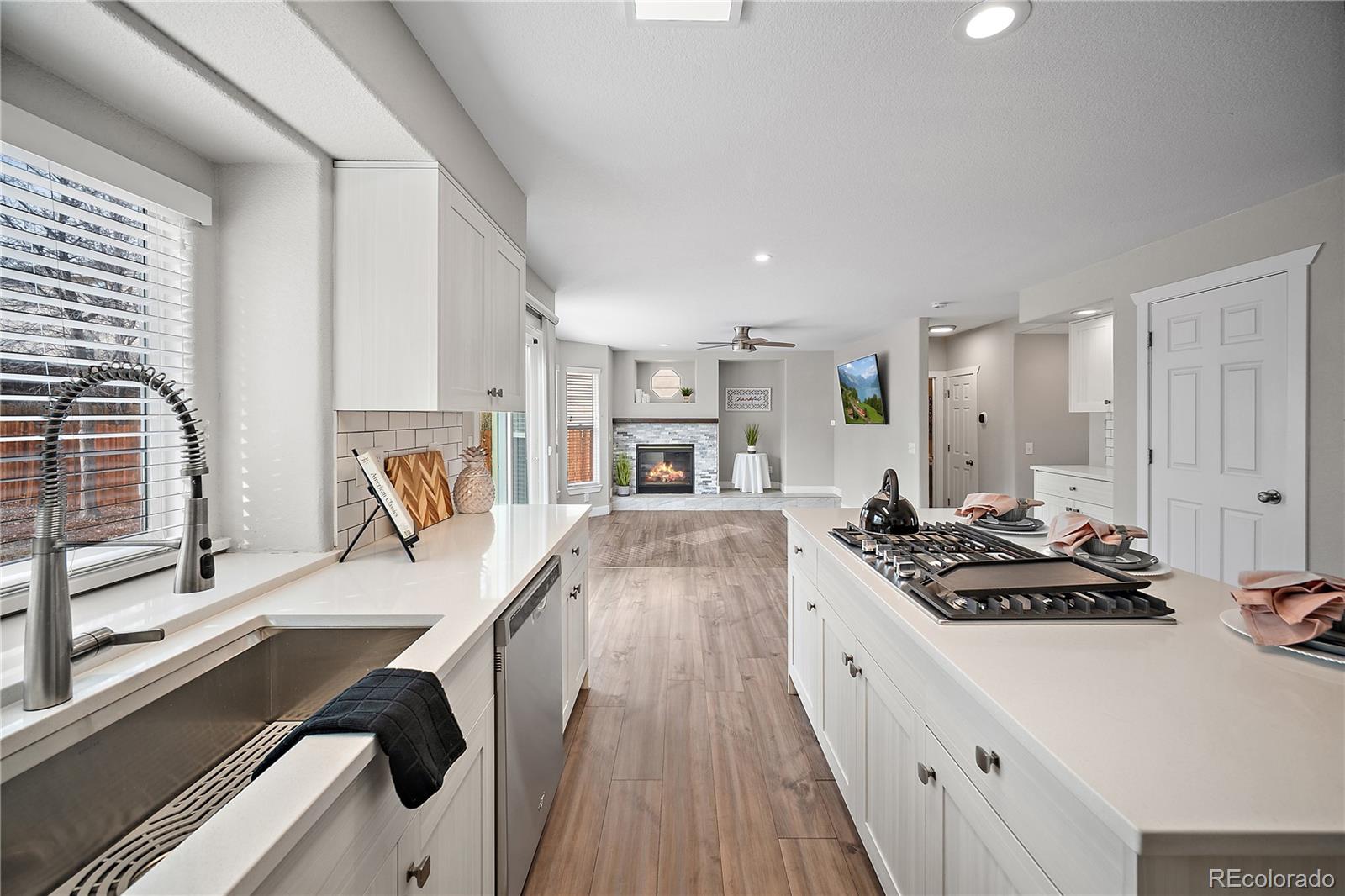 MLS Image #10 for 3746  saint simons court,colorado springs, Colorado