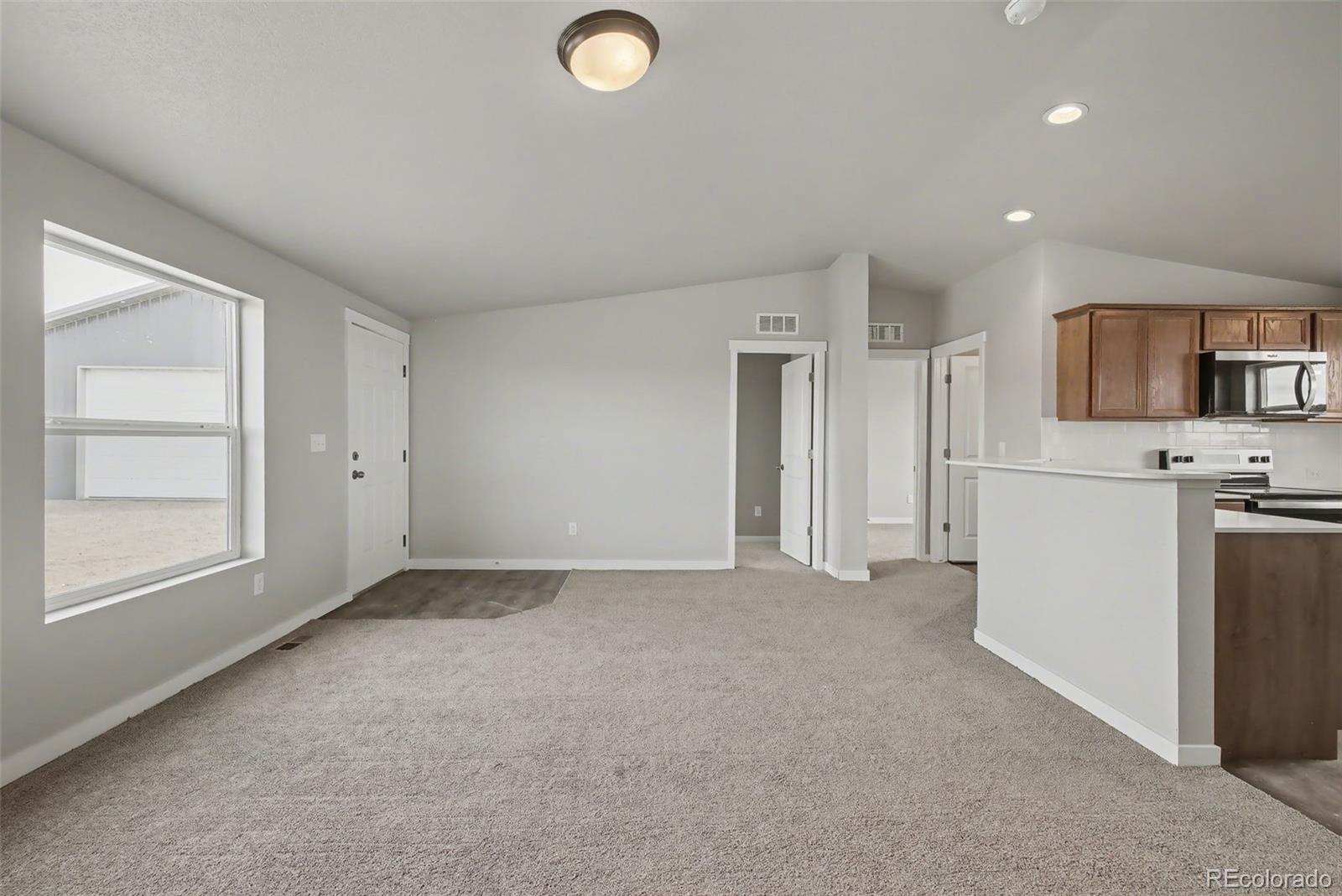 MLS Image #10 for 23055  farmhouse court,calhan, Colorado