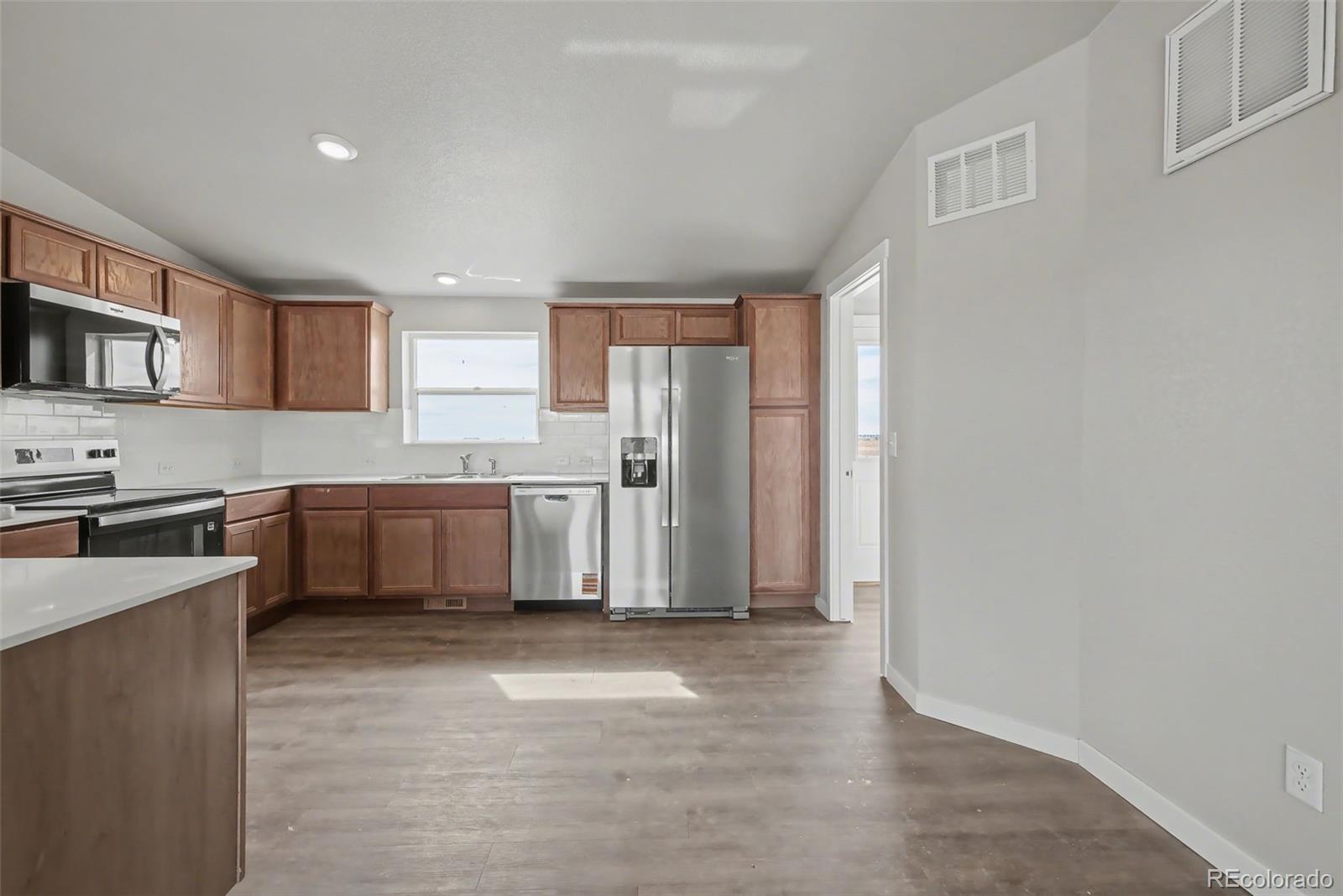 MLS Image #12 for 23055  farmhouse court,calhan, Colorado