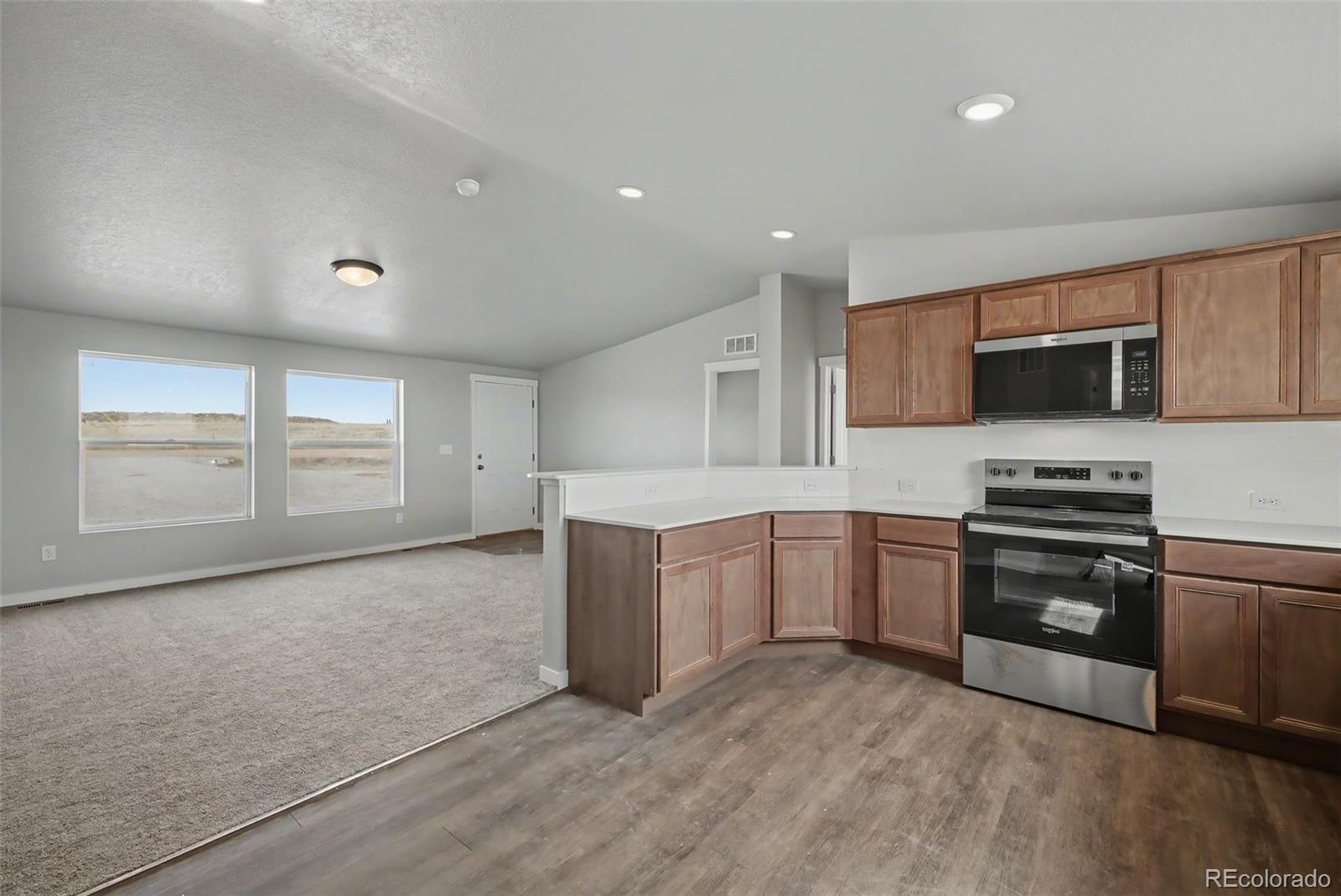 MLS Image #15 for 23055  farmhouse court,calhan, Colorado
