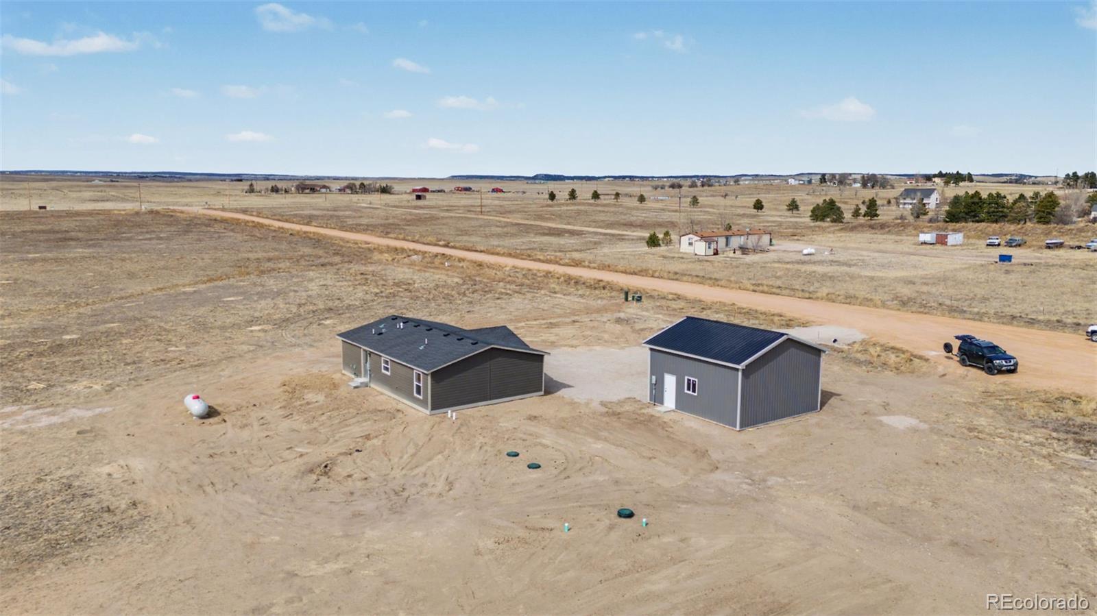 MLS Image #3 for 23055  farmhouse court,calhan, Colorado