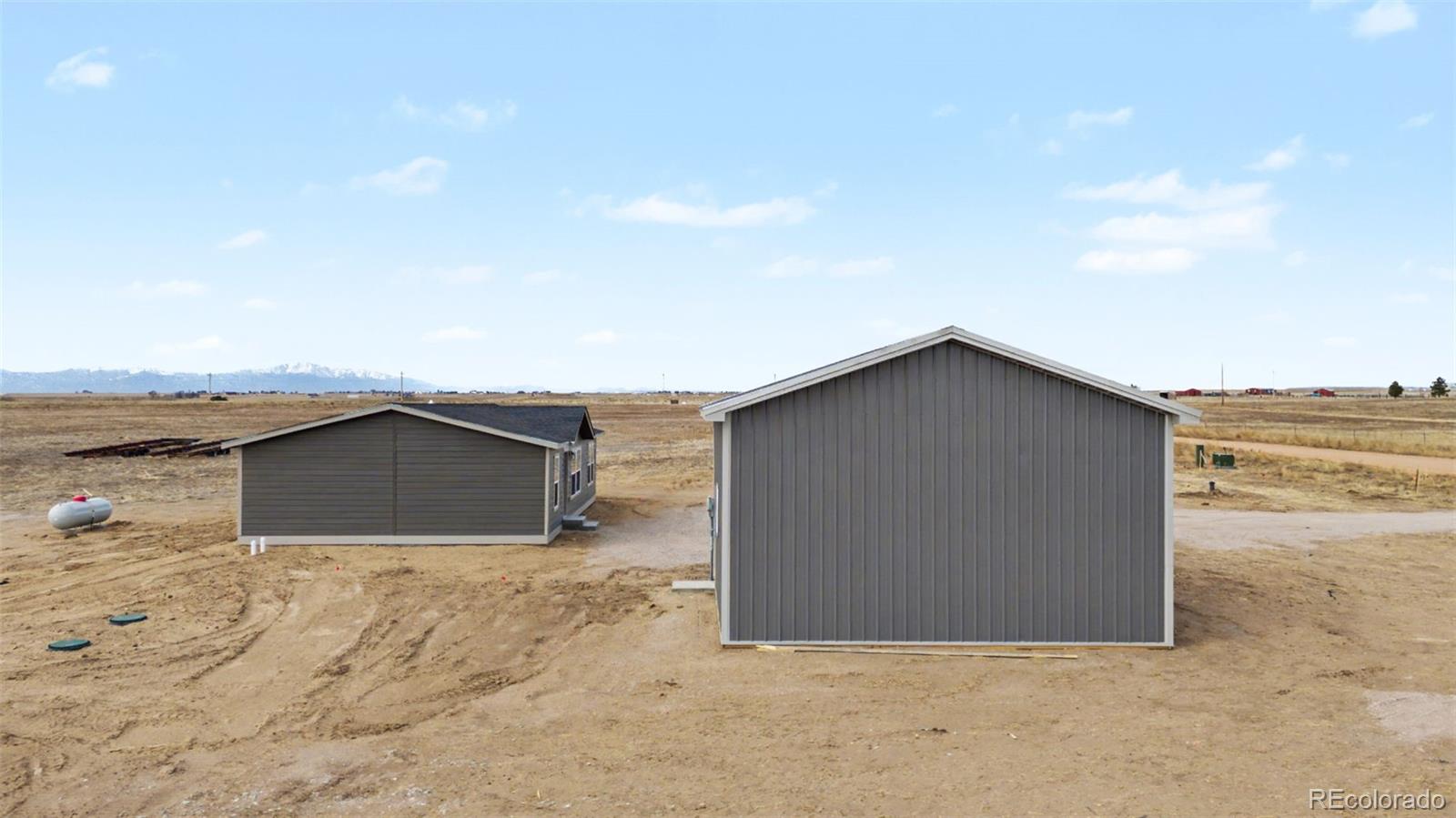 MLS Image #31 for 23055  farmhouse court,calhan, Colorado