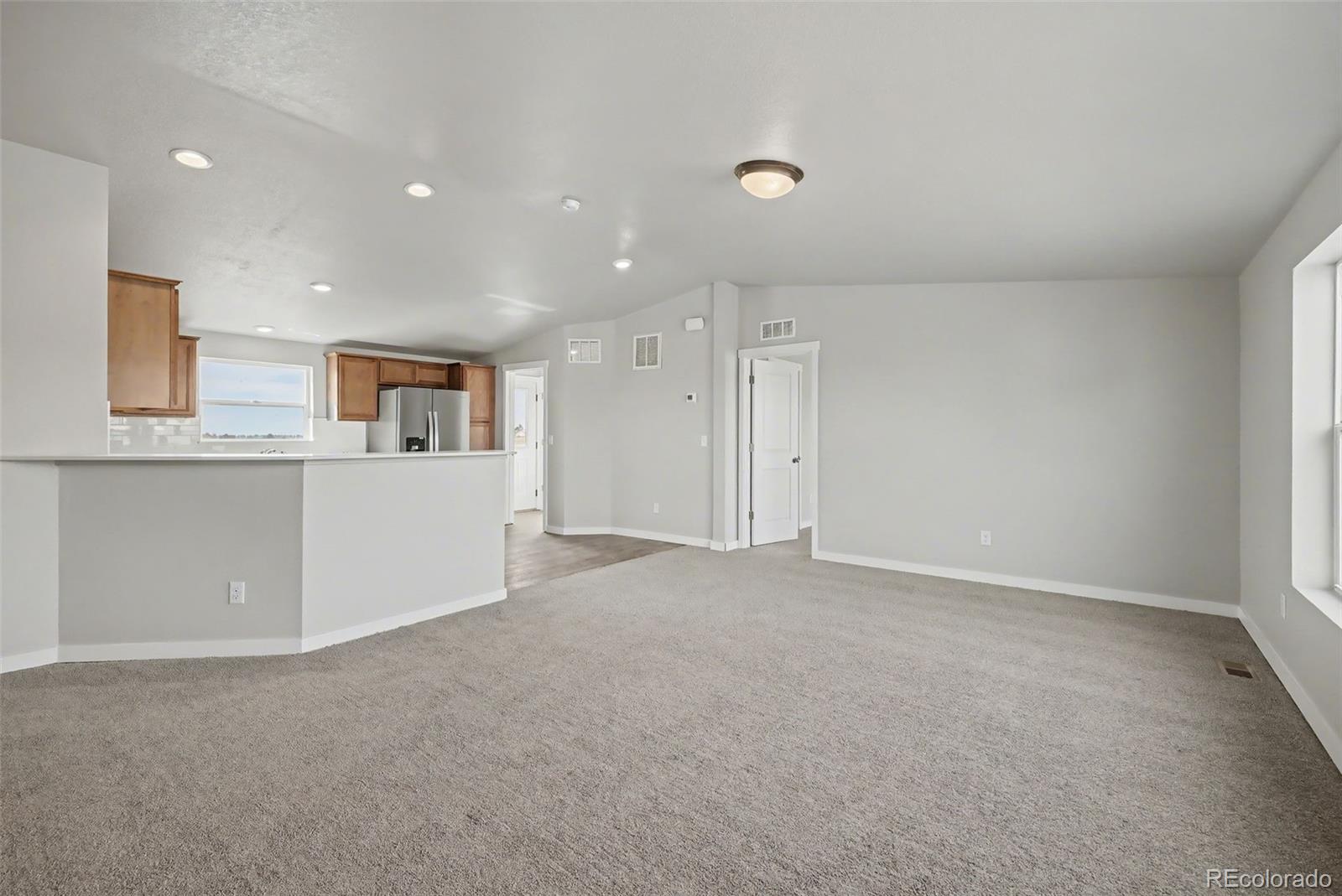 MLS Image #6 for 23055  farmhouse court,calhan, Colorado