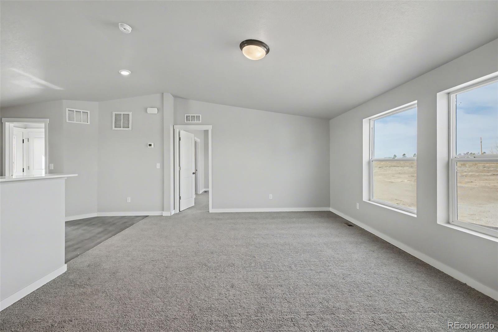 MLS Image #7 for 23055  farmhouse court,calhan, Colorado