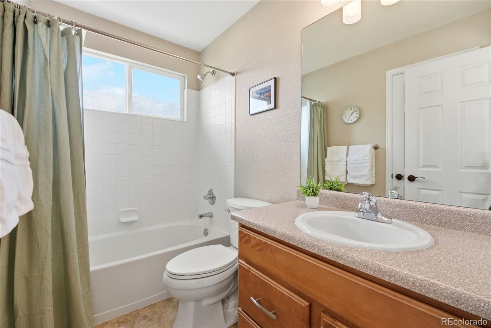 MLS Image #22 for 8318  shadow run lane,fountain, Colorado