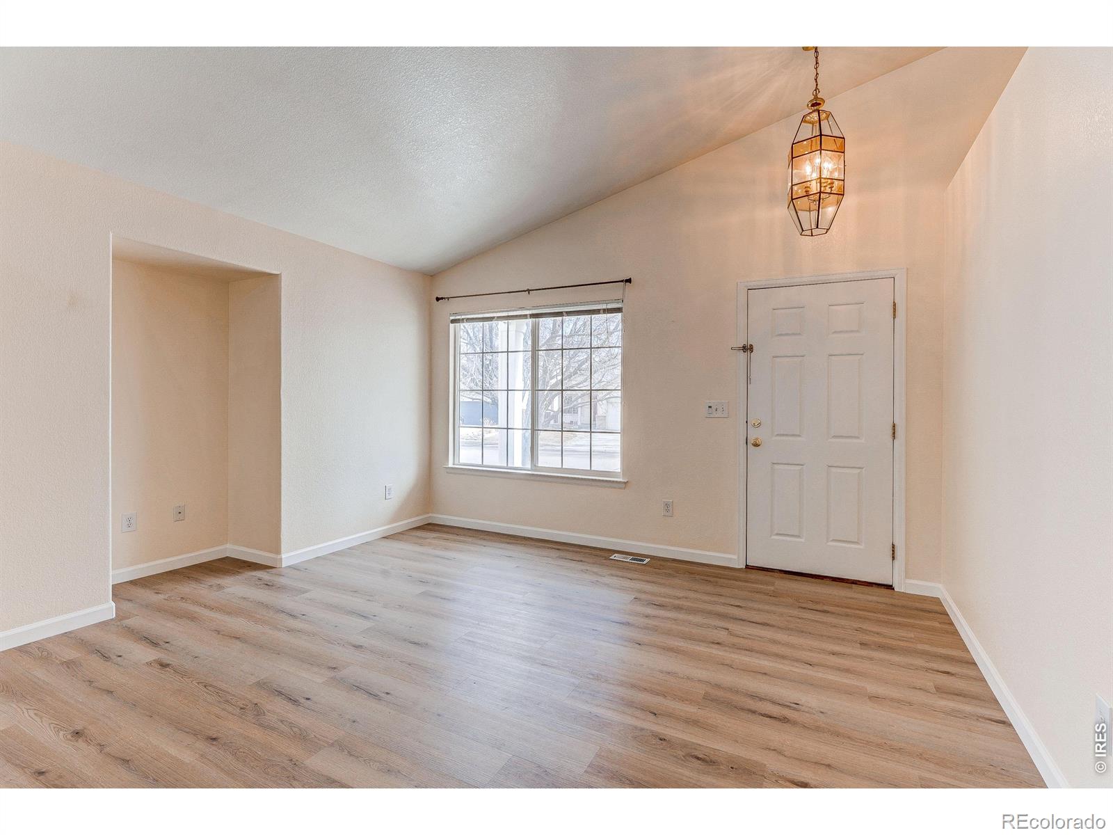 MLS Image #4 for 1901  fountain court,longmont, Colorado