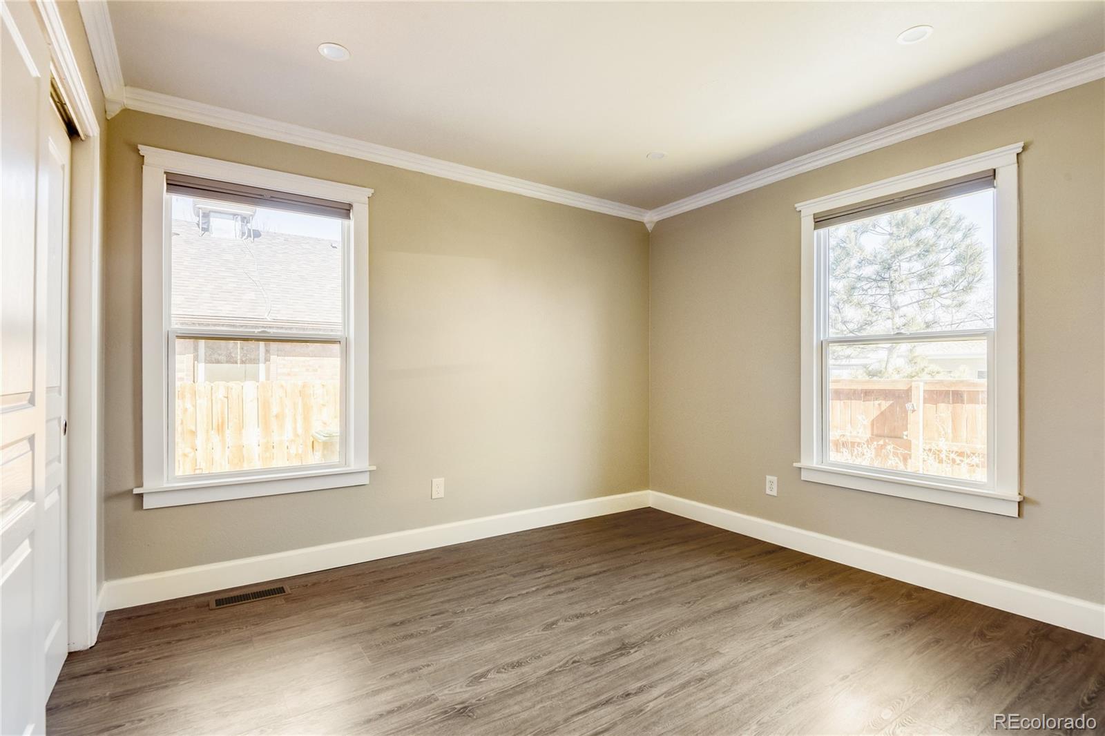 MLS Image #17 for 1994 s cherry street,denver, Colorado