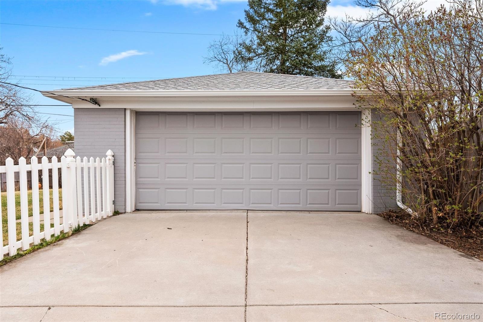 MLS Image #31 for 1030  krameria street,denver, Colorado