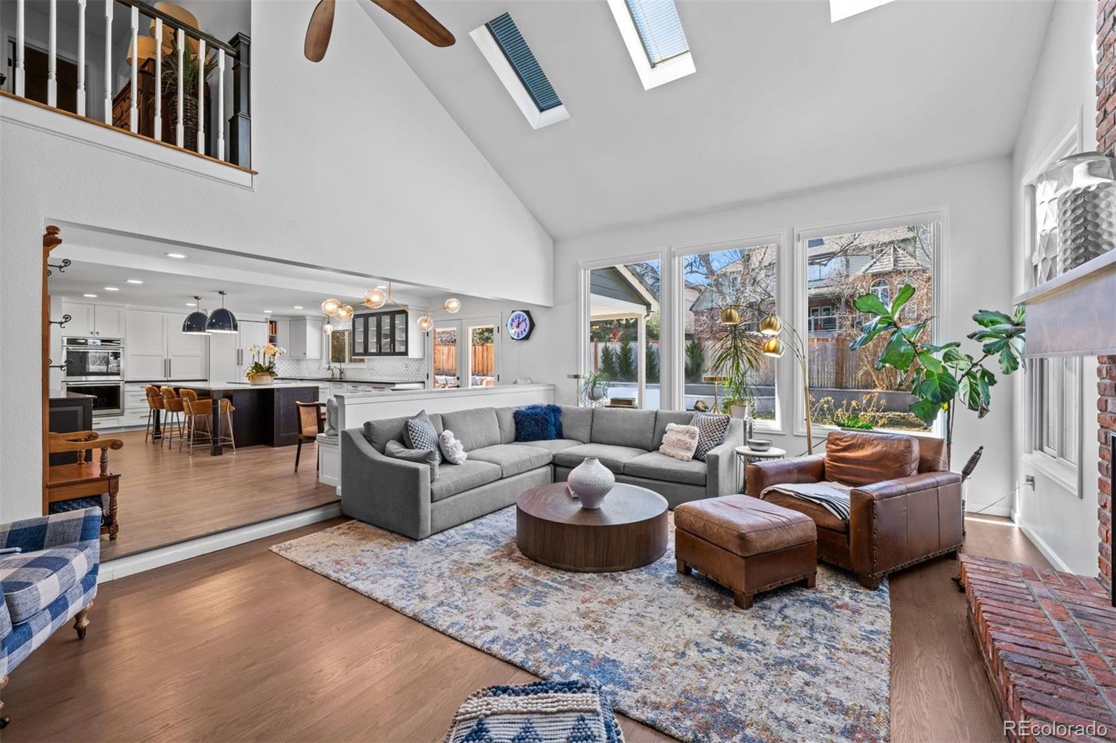 MLS Image #11 for 5289 s geneva way,englewood, Colorado