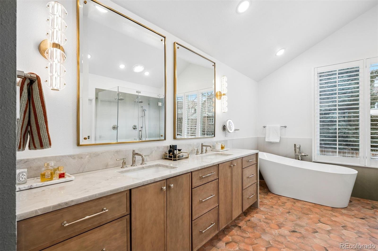 MLS Image #32 for 5289 s geneva way,englewood, Colorado