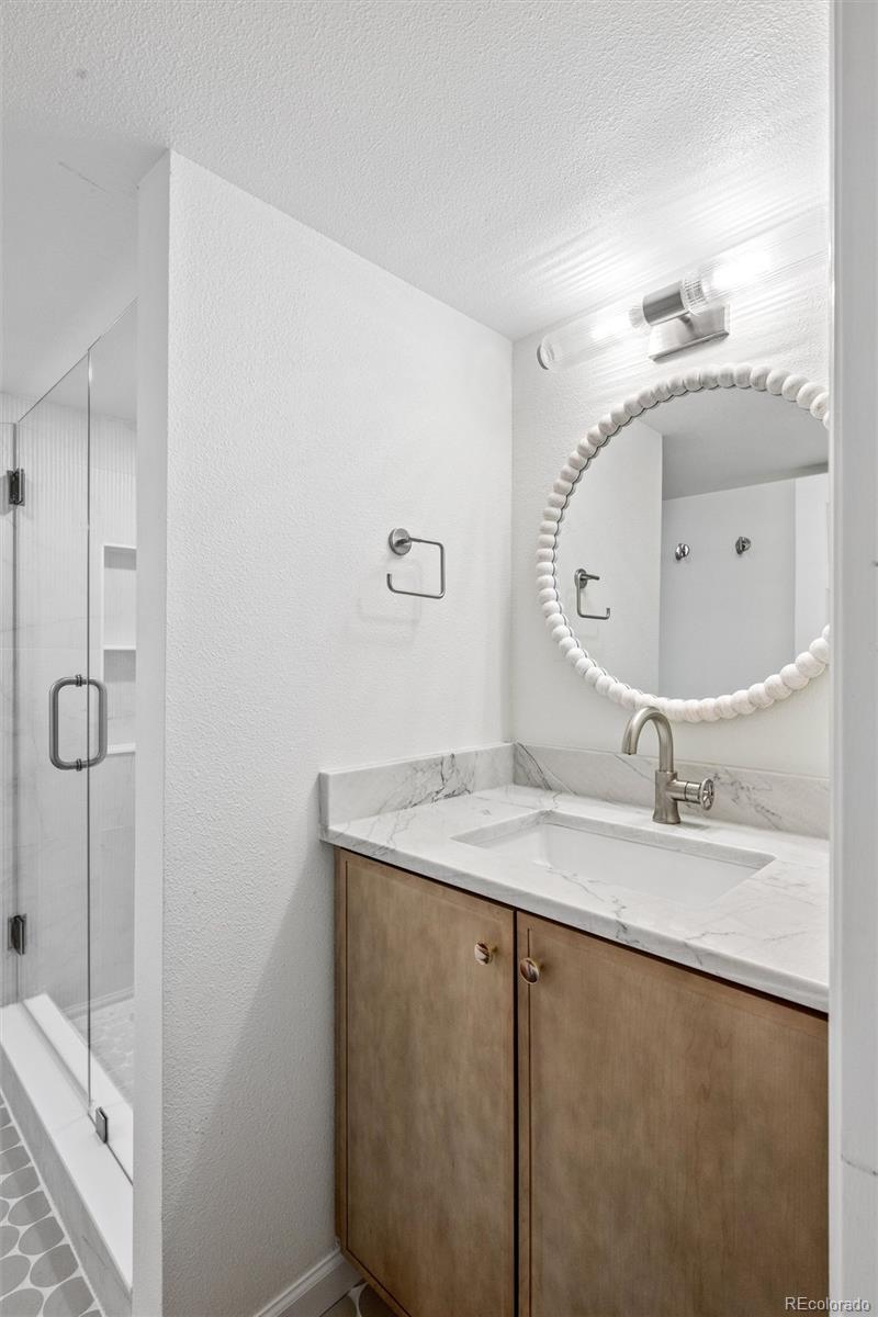 MLS Image #37 for 5289 s geneva way,englewood, Colorado