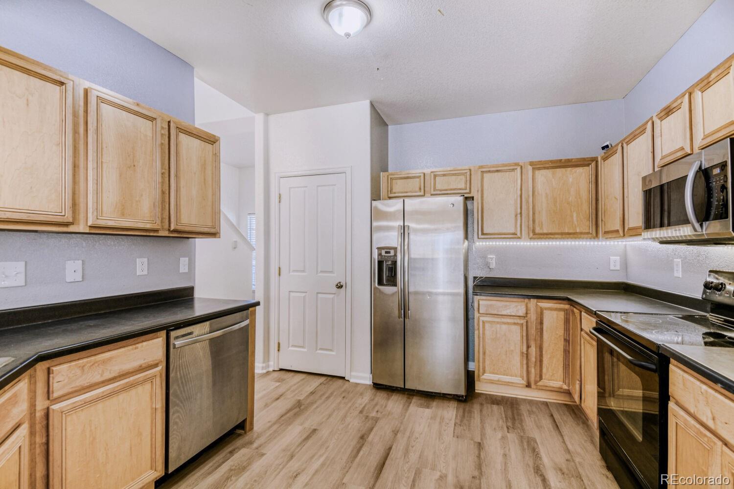 MLS Image #10 for 14700 e 104th avenue,commerce city, Colorado