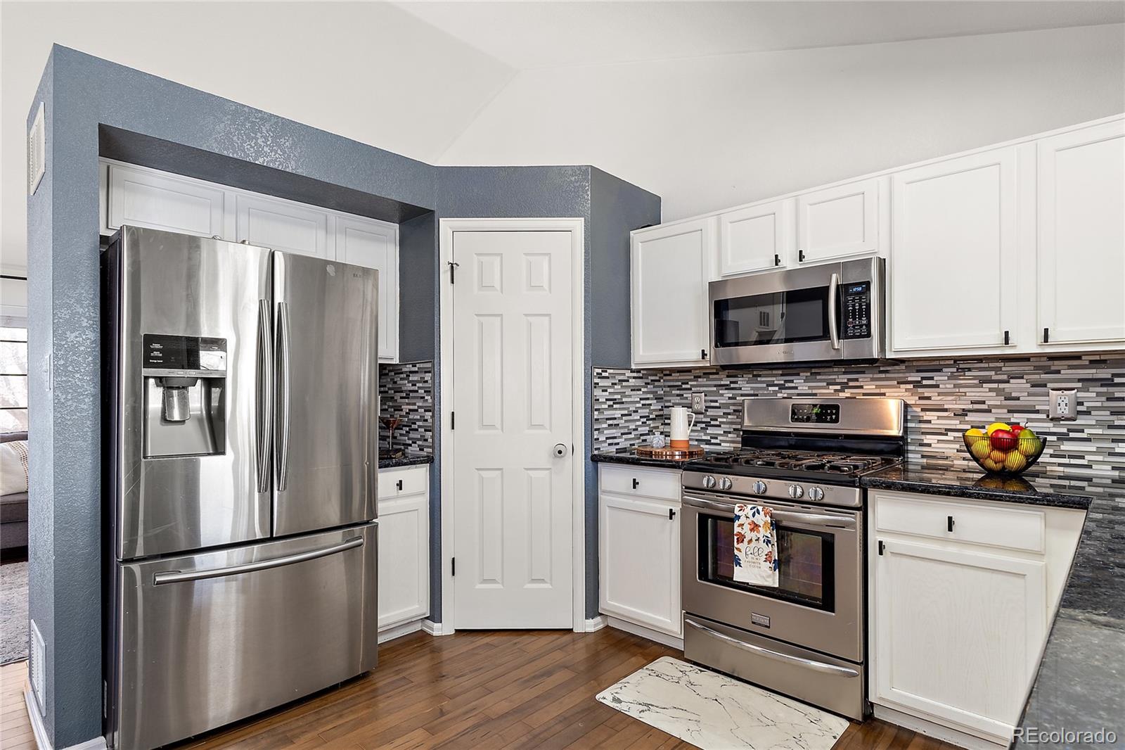 MLS Image #10 for 11730  oakland drive,henderson, Colorado