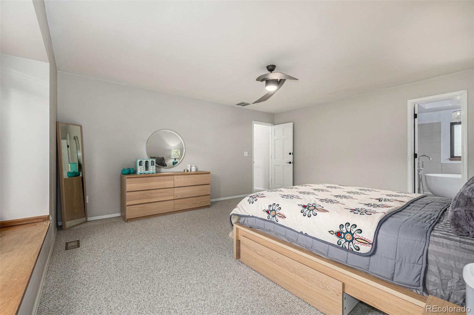 MLS Image #23 for 2475  edenderry drive,colorado springs, Colorado