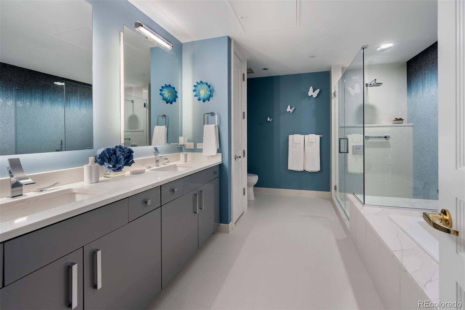 MLS Image #20 for 2400 e cherry creek south drive 407,denver, Colorado