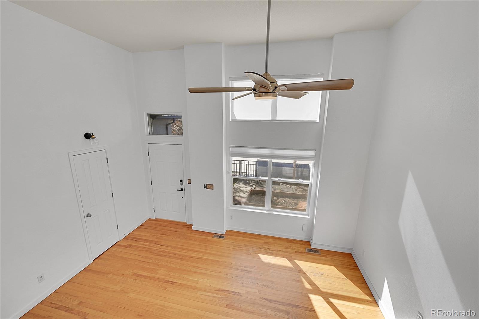 MLS Image #4 for 3616  oakwood drive,longmont, Colorado