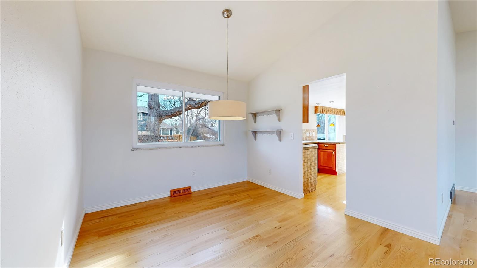 MLS Image #6 for 7841 s franklin way,centennial, Colorado