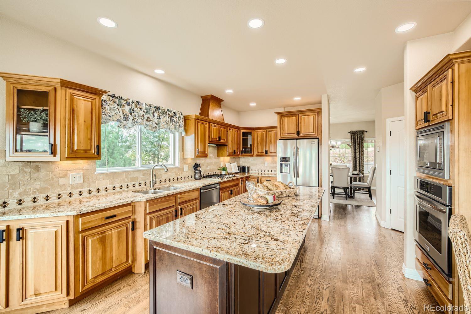 MLS Image #13 for 1348  chapel royal court,monument, Colorado