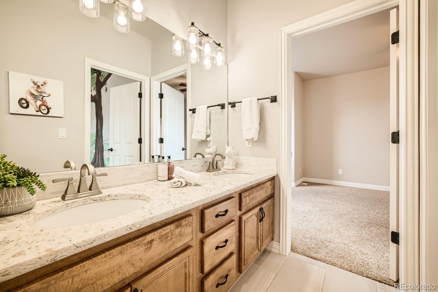 MLS Image #32 for 1348  chapel royal court,monument, Colorado