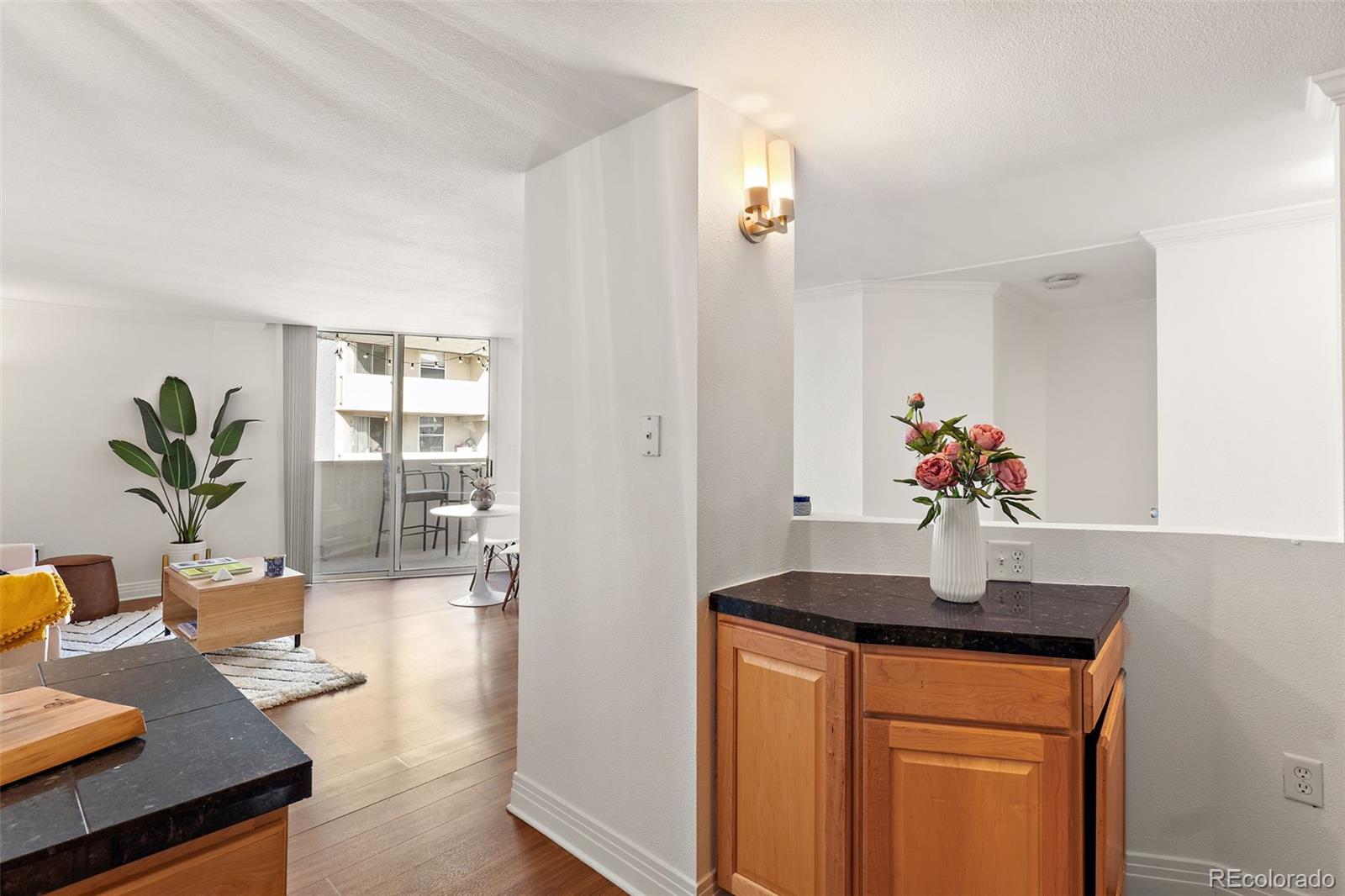 MLS Image #12 for 601 w 11th avenue,denver, Colorado