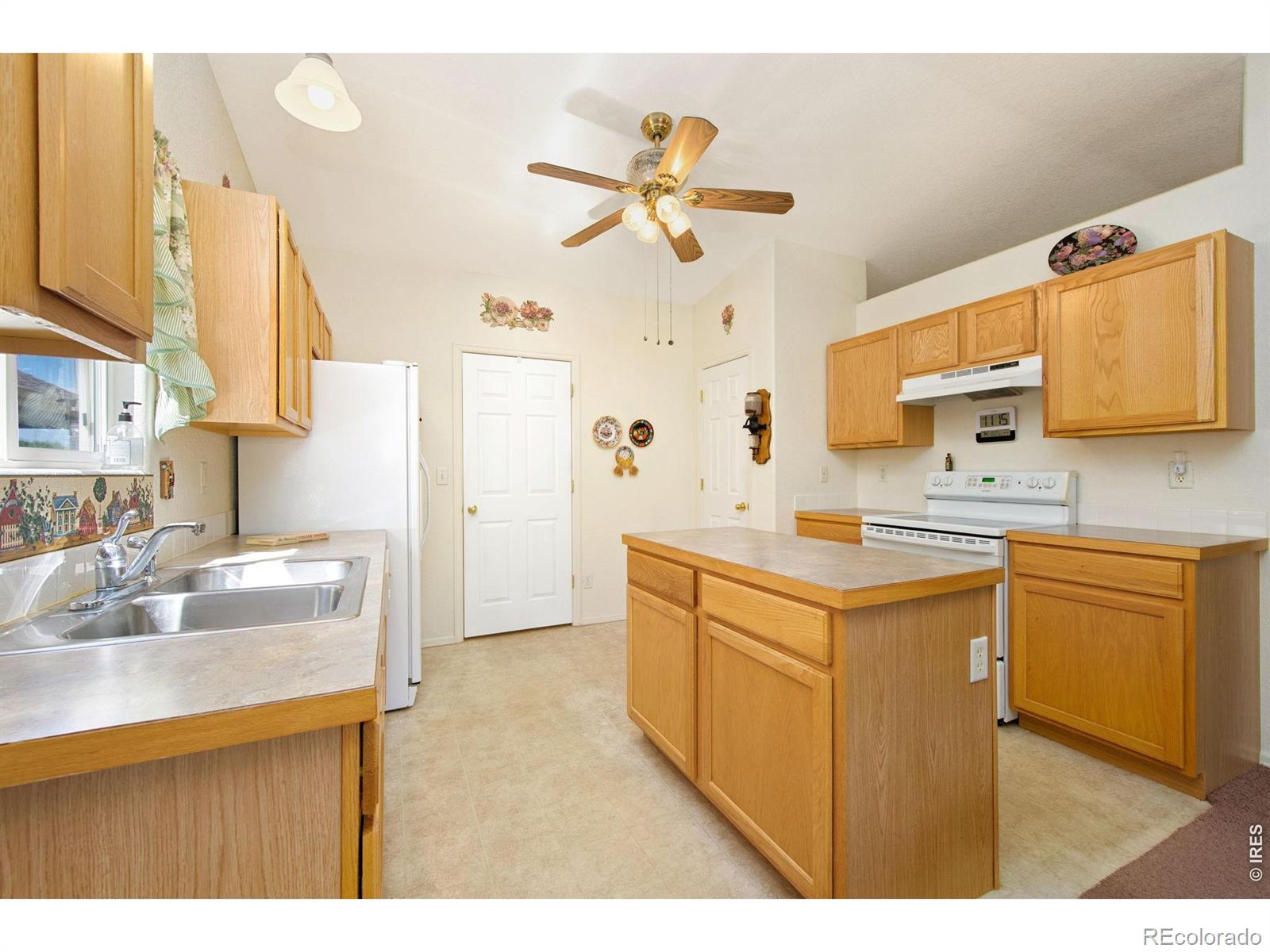 MLS Image #10 for 3008  41st avenue,greeley, Colorado