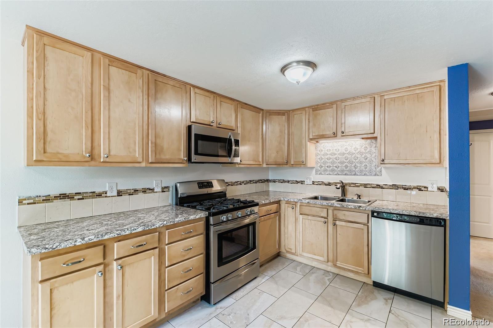 MLS Image #3 for 370  lawley drive,erie, Colorado