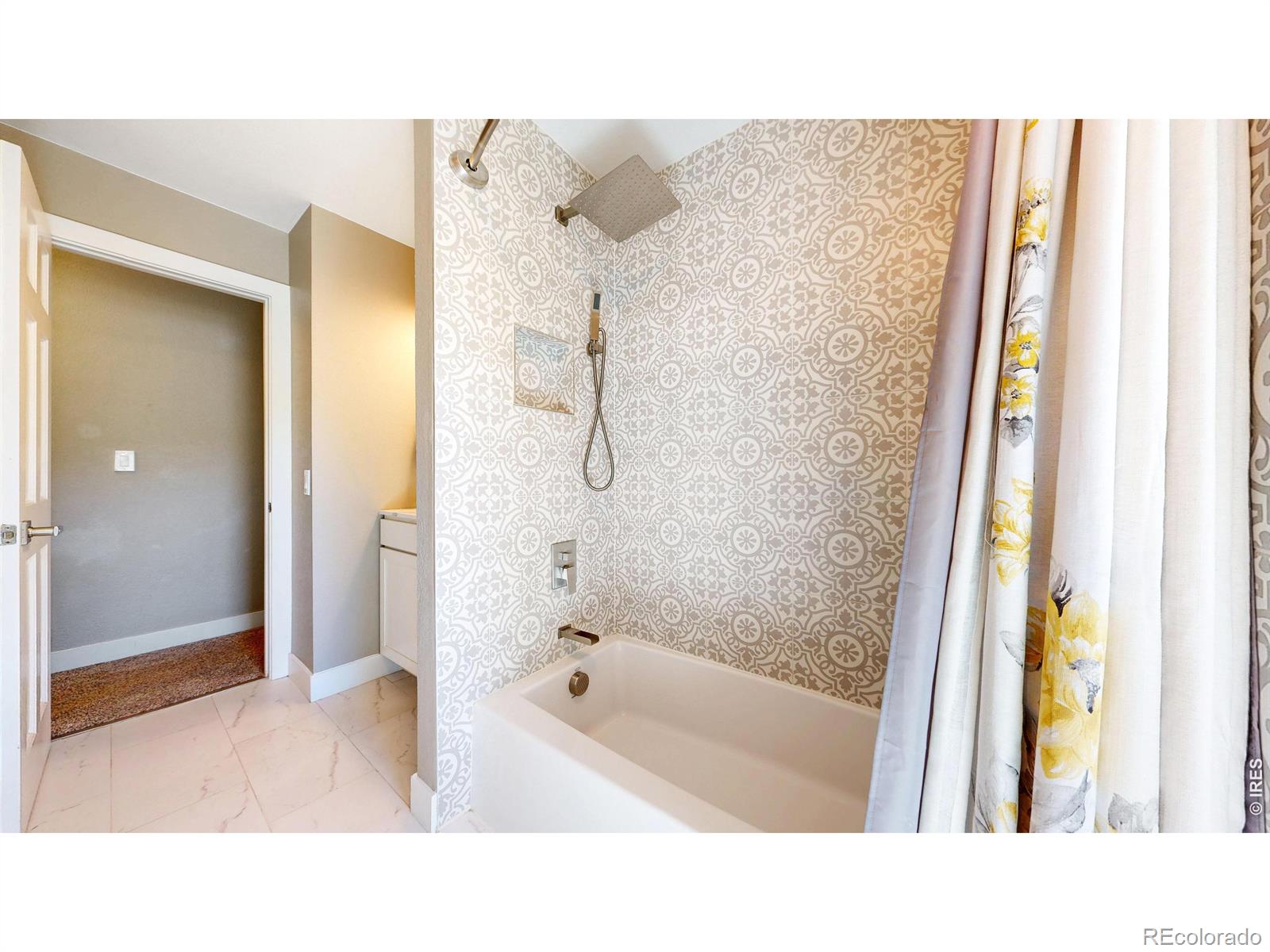 MLS Image #21 for 12885 w 86th avenue,arvada, Colorado