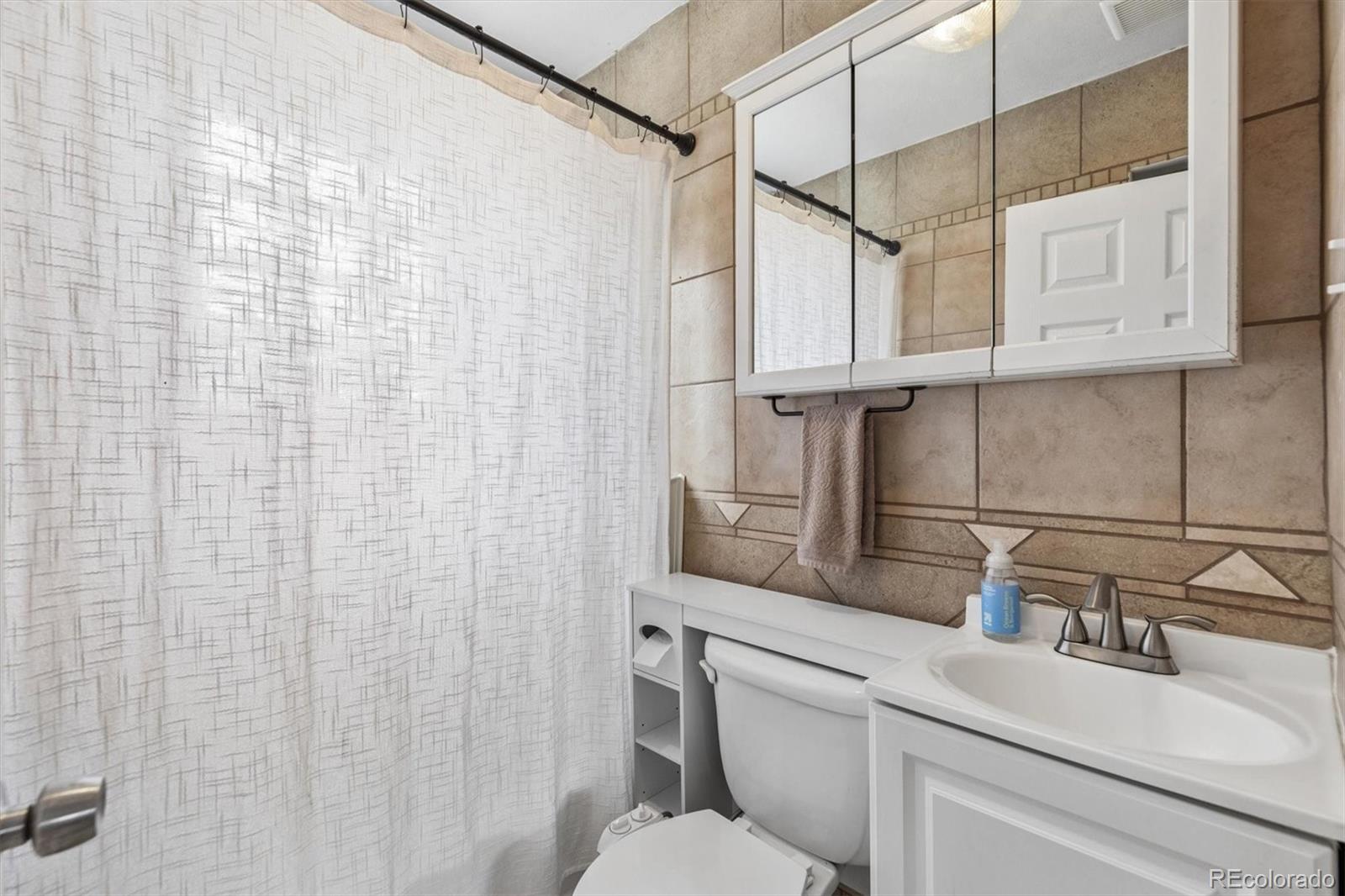 MLS Image #12 for 3924 s washington street,englewood, Colorado