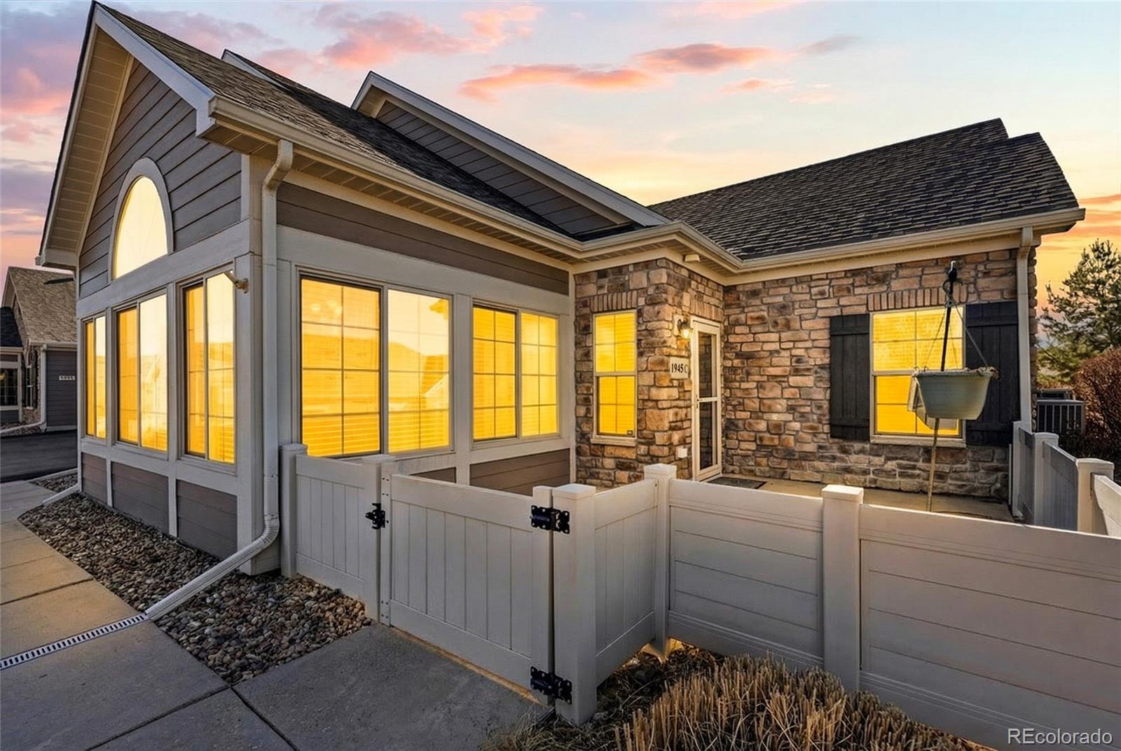 MLS Image #2 for 1945 s espana court c,aurora, Colorado