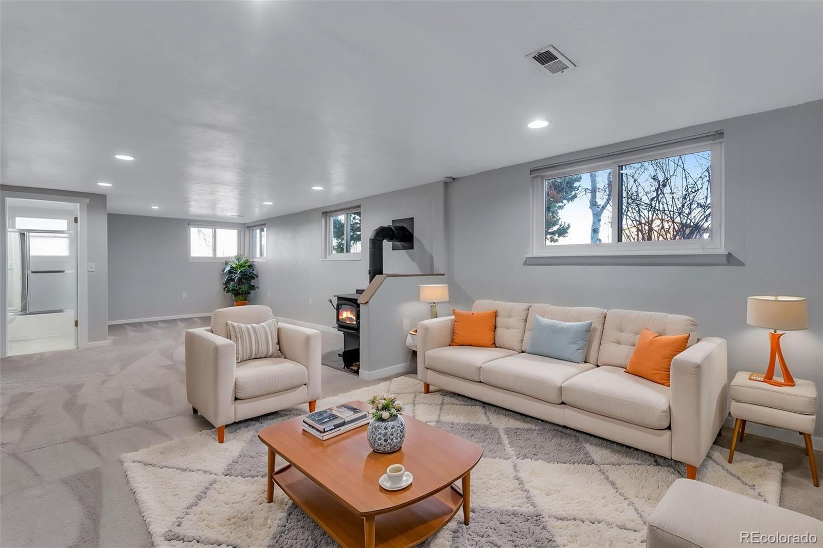 MLS Image #22 for 12617 w 6th place,lakewood, Colorado