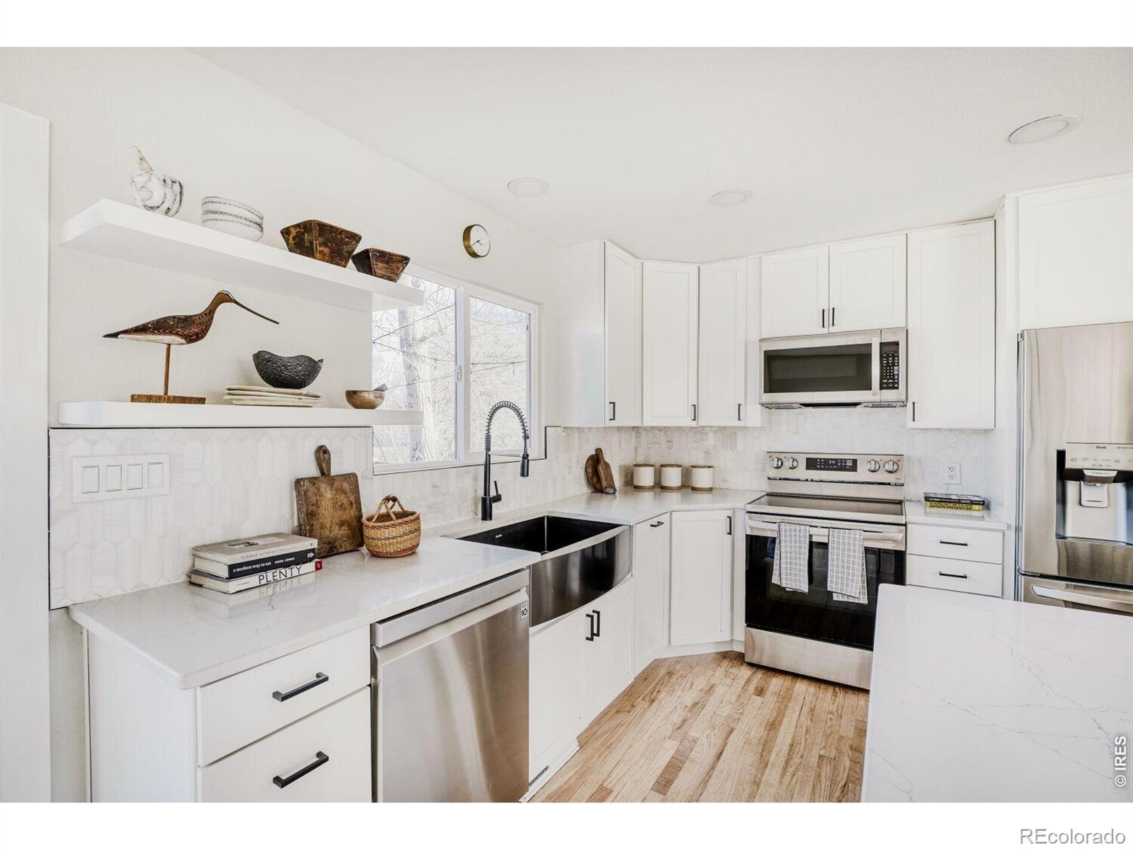 MLS Image #3 for 1338  tipperary street,boulder, Colorado