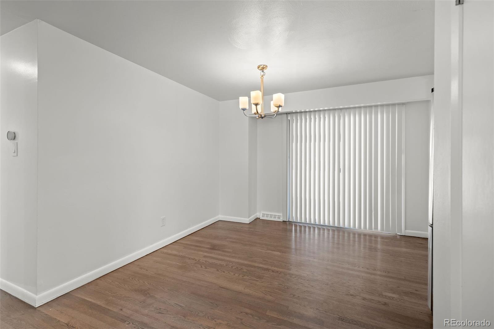 MLS Image #11 for 12403 e nevada avenue,aurora, Colorado