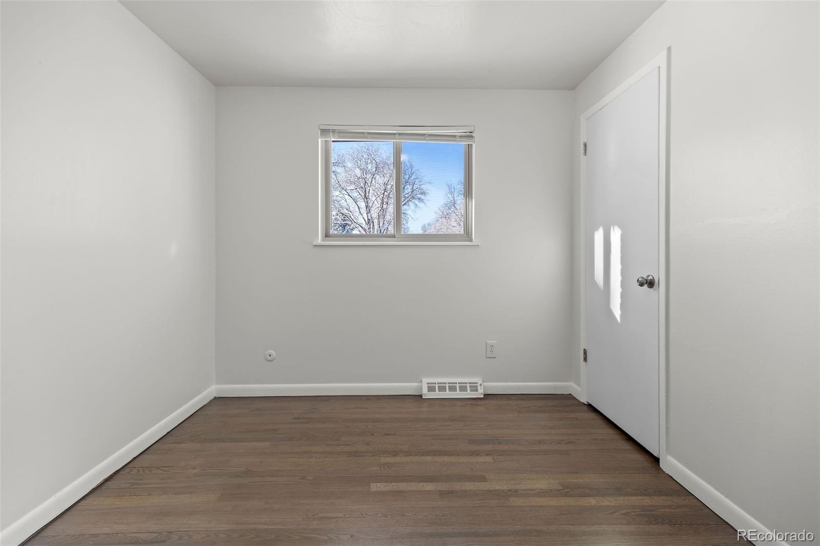MLS Image #14 for 12403 e nevada avenue,aurora, Colorado