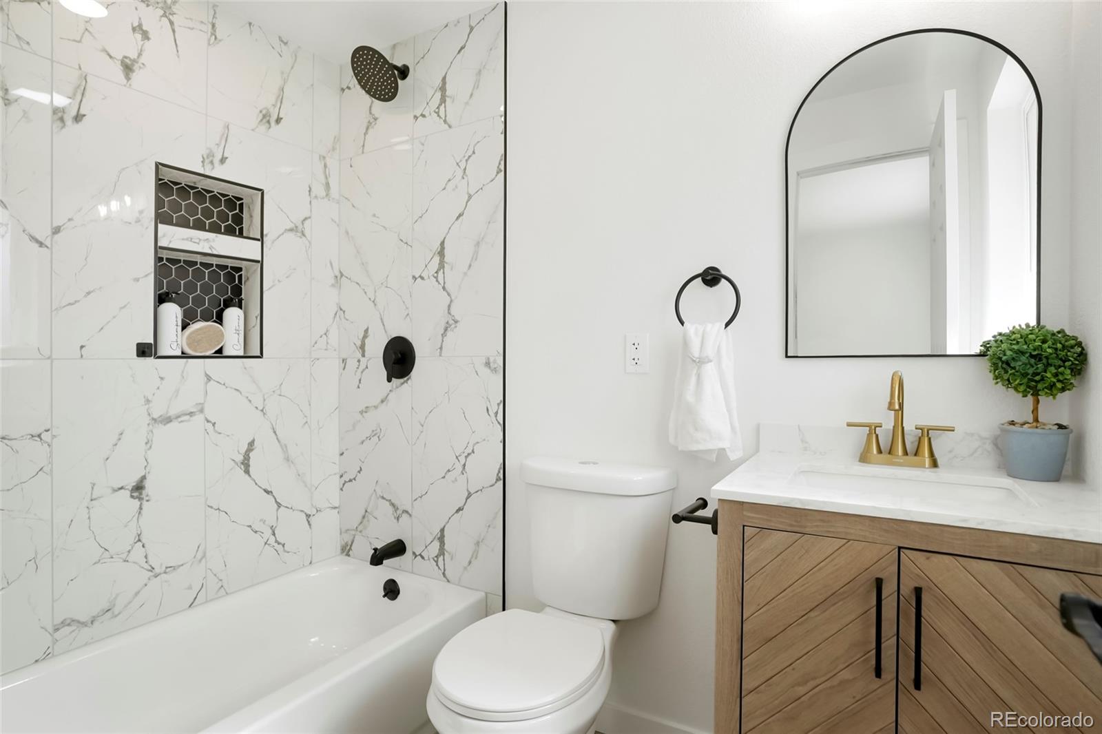 MLS Image #9 for 23  university drive,longmont, Colorado