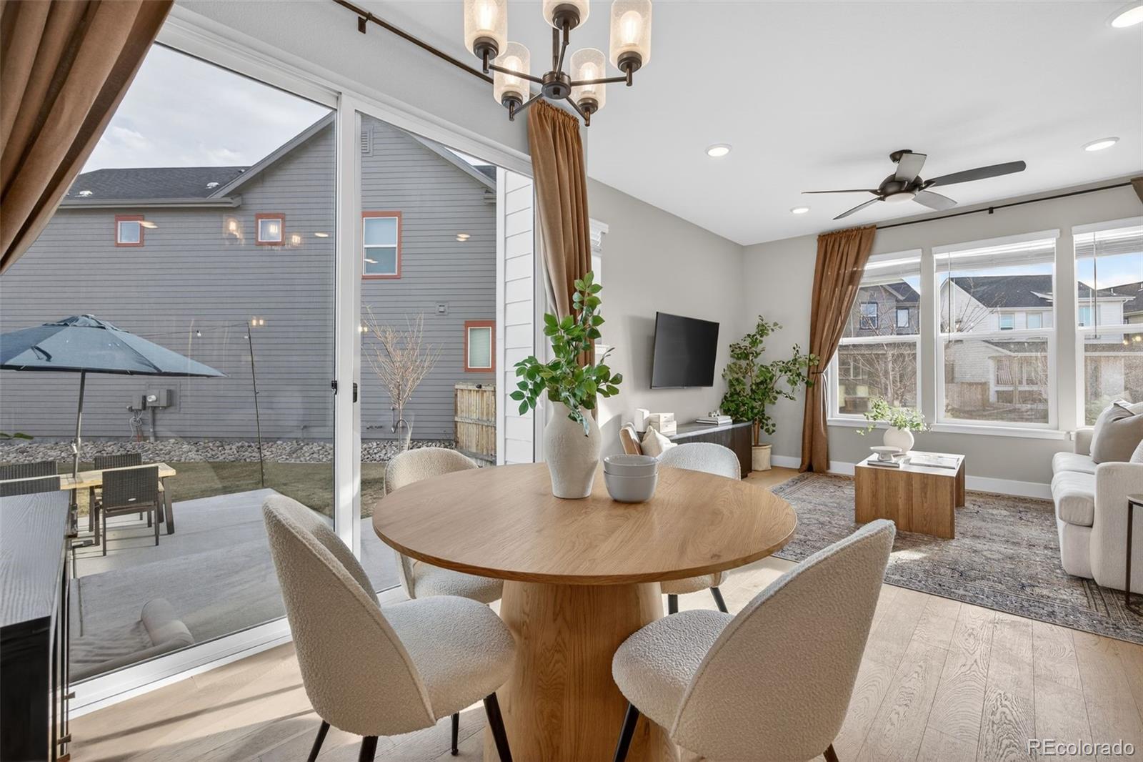MLS Image #14 for 6258 n florence way,denver, Colorado