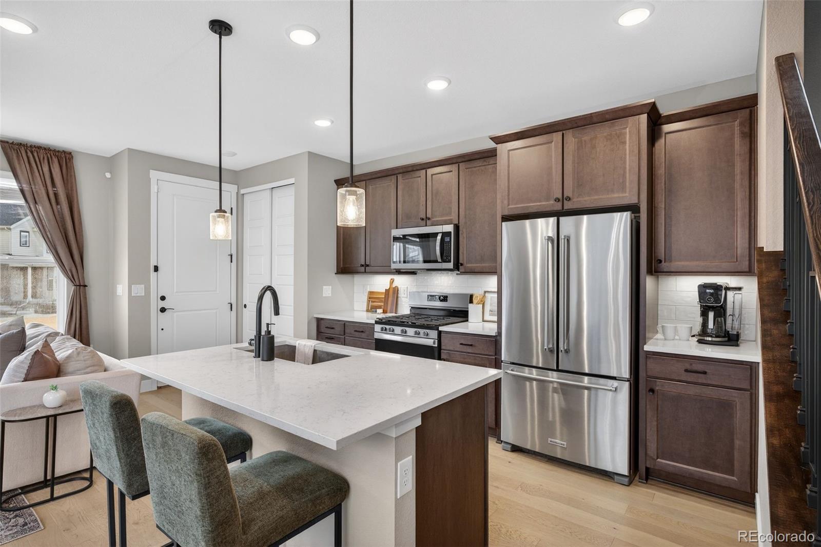 MLS Image #15 for 6258 n florence way,denver, Colorado