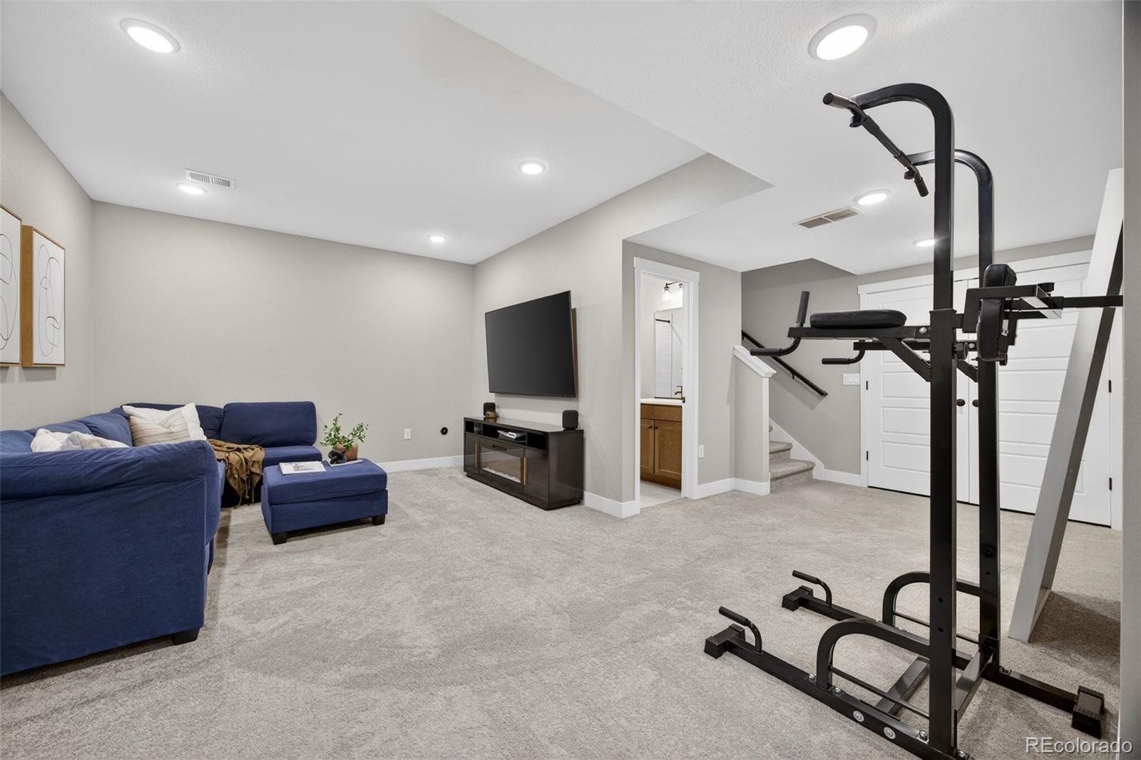 MLS Image #35 for 6258 n florence way,denver, Colorado