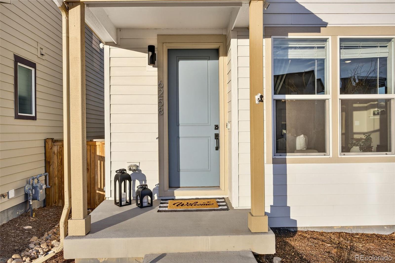 MLS Image #4 for 6258 n florence way,denver, Colorado