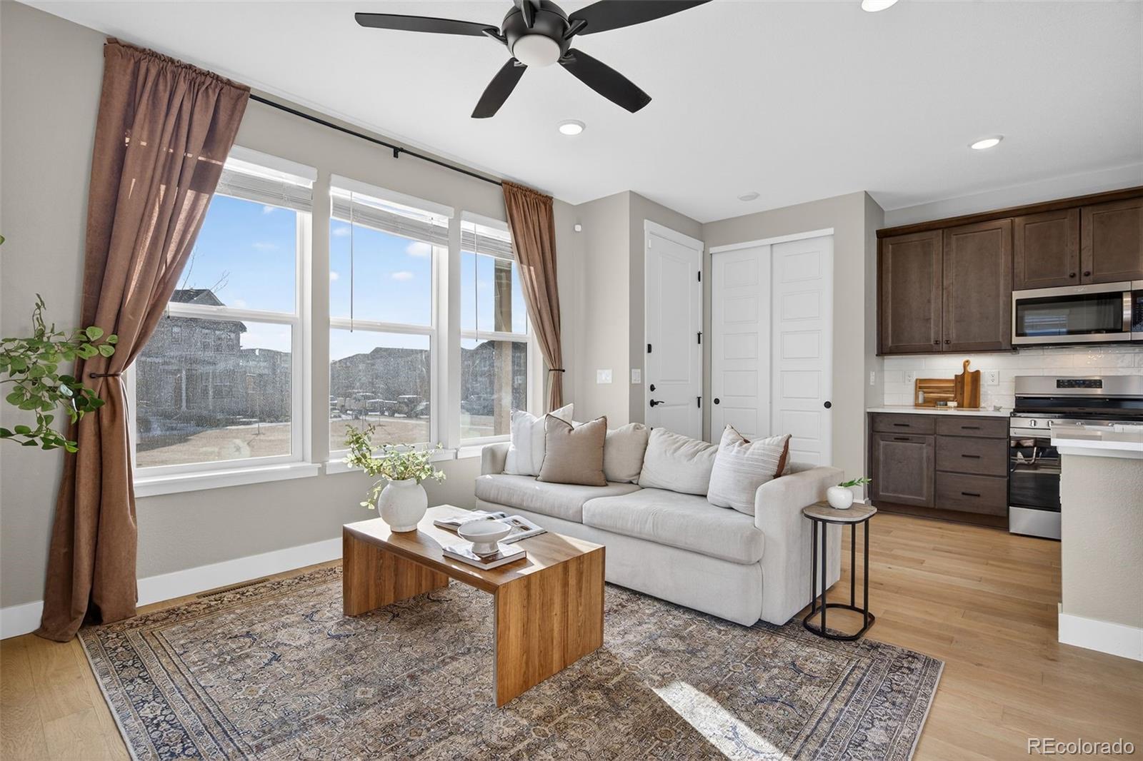 MLS Image #8 for 6258 n florence way,denver, Colorado