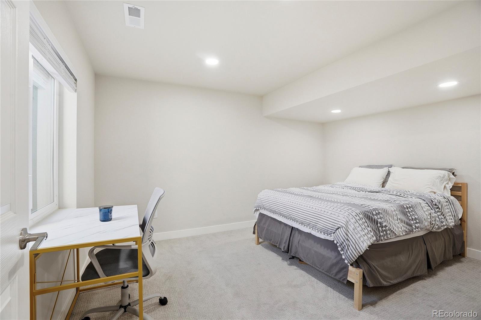 MLS Image #29 for 4708  joplin street,denver, Colorado