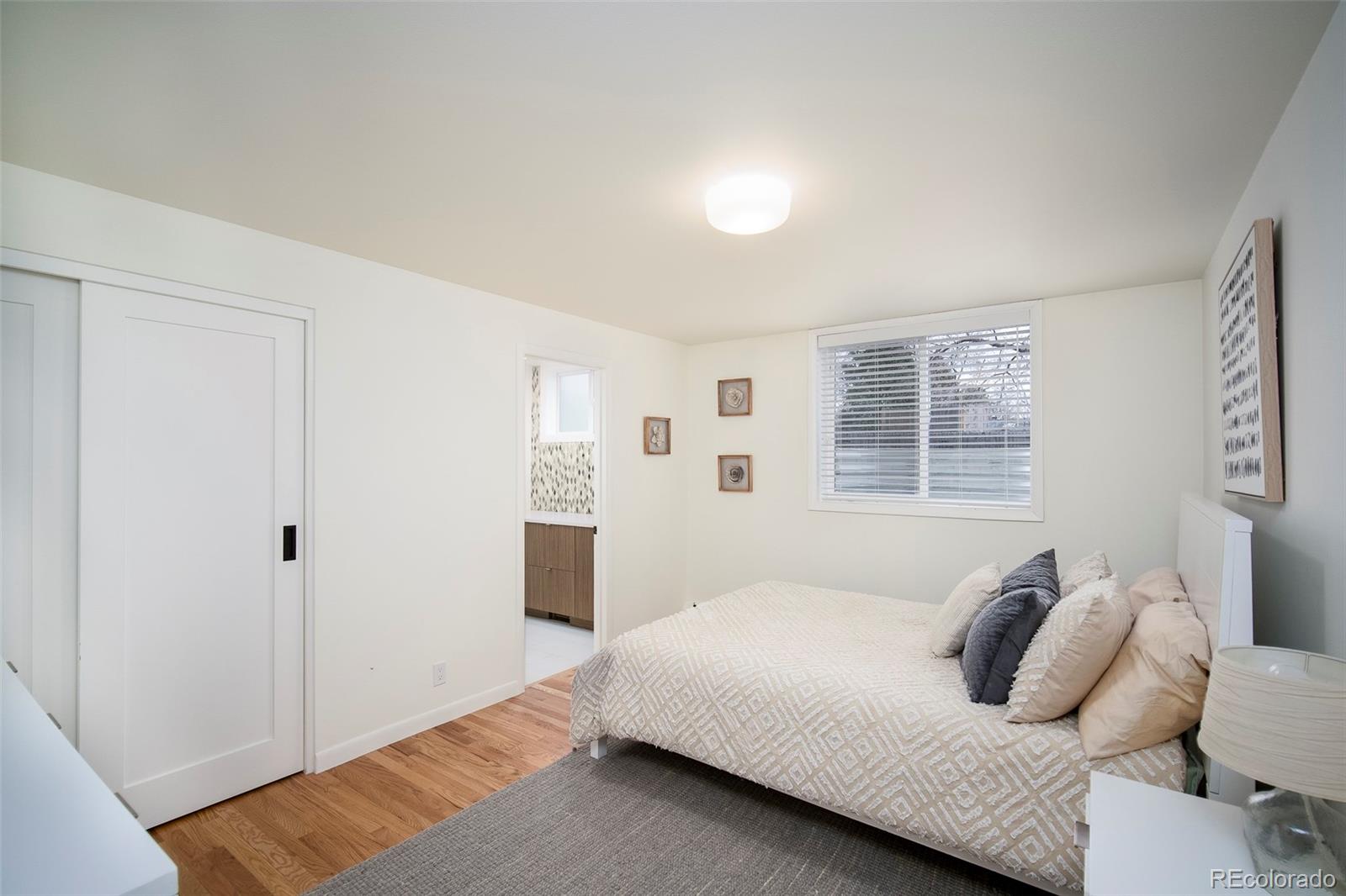 MLS Image #34 for 3977 s jasmine street,denver, Colorado