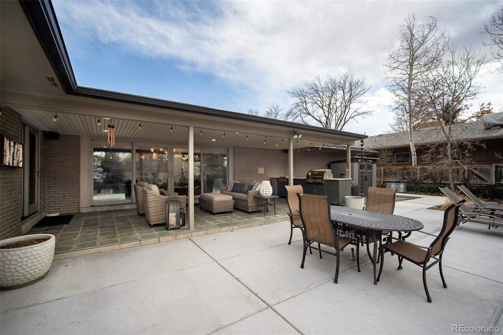 MLS Image #40 for 3977 s jasmine street,denver, Colorado